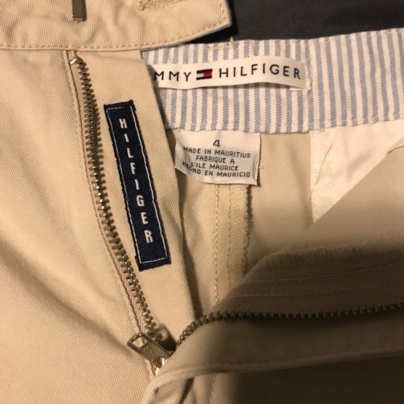 Tommy Hilfiger shorts - Picture 3 of 3